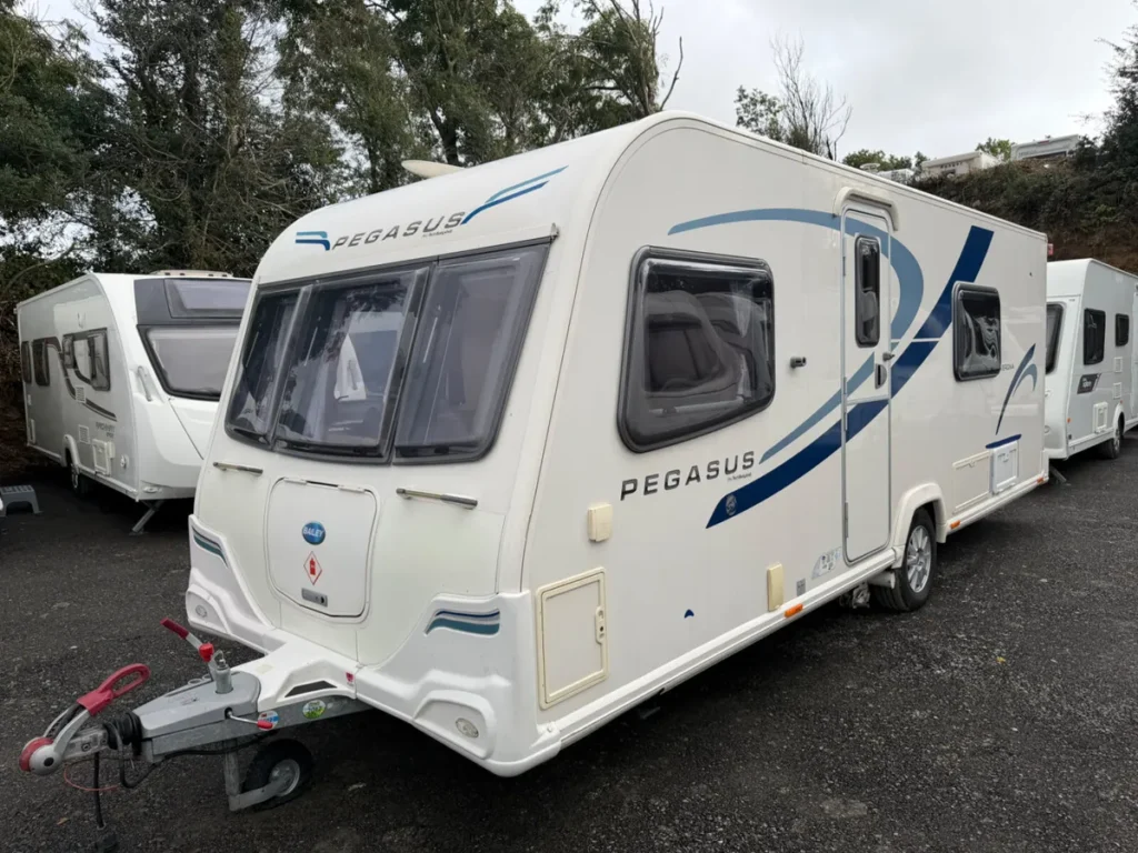 Bailey Pegasus – Fixed Bed | End Washroom