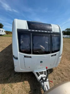 Coachman vision plus rear island bed